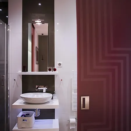 Luxury Apt. Le Marais-beaubourg Párizs